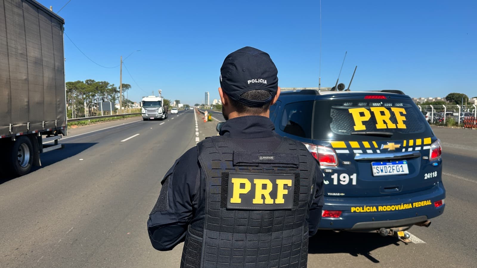 Fiscalizações da PRF na BR-153 resultam em três prisões