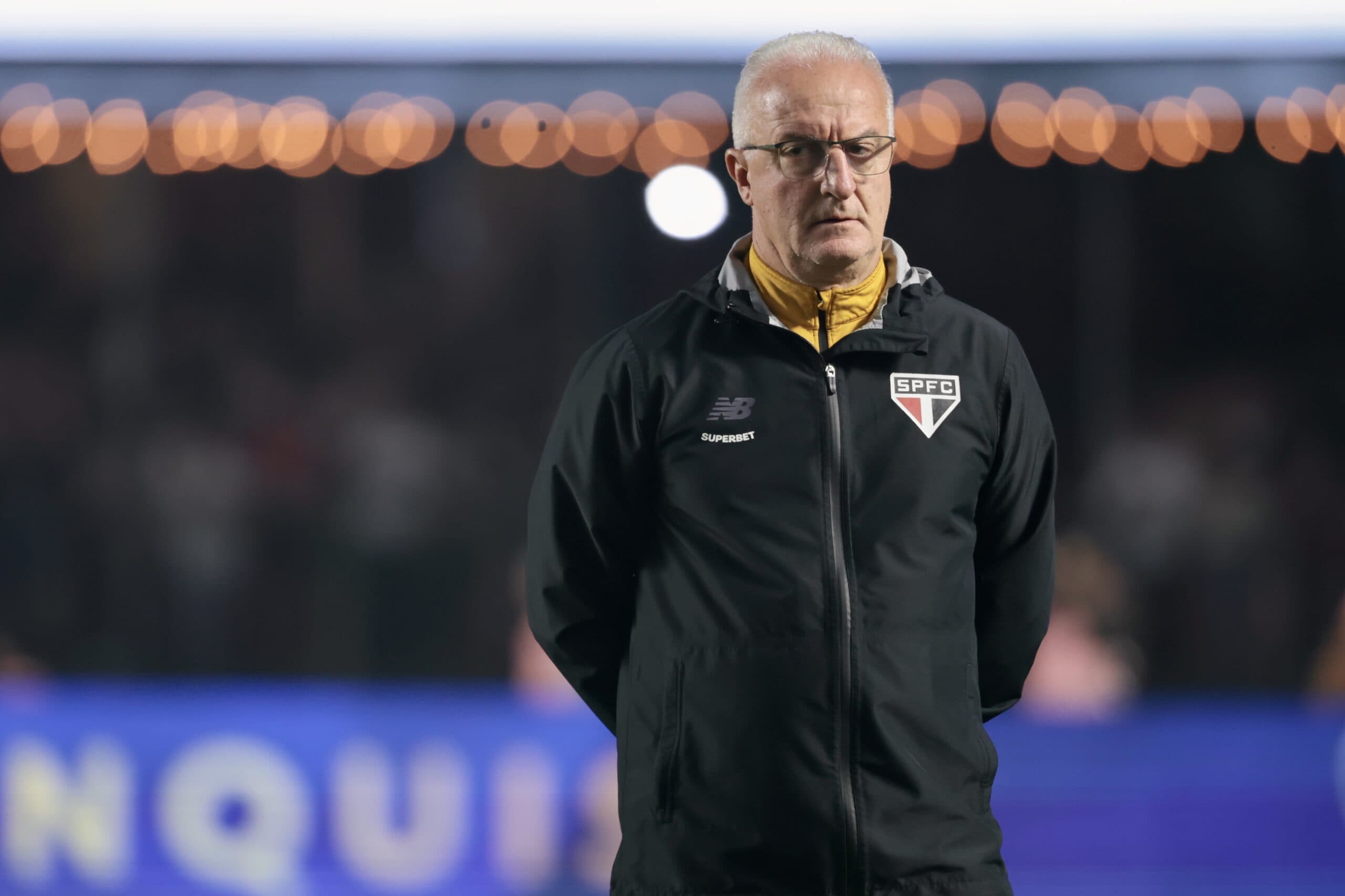 O que Dorival Júnior pensou da atuação do São Paulo em queda para o Boca?
