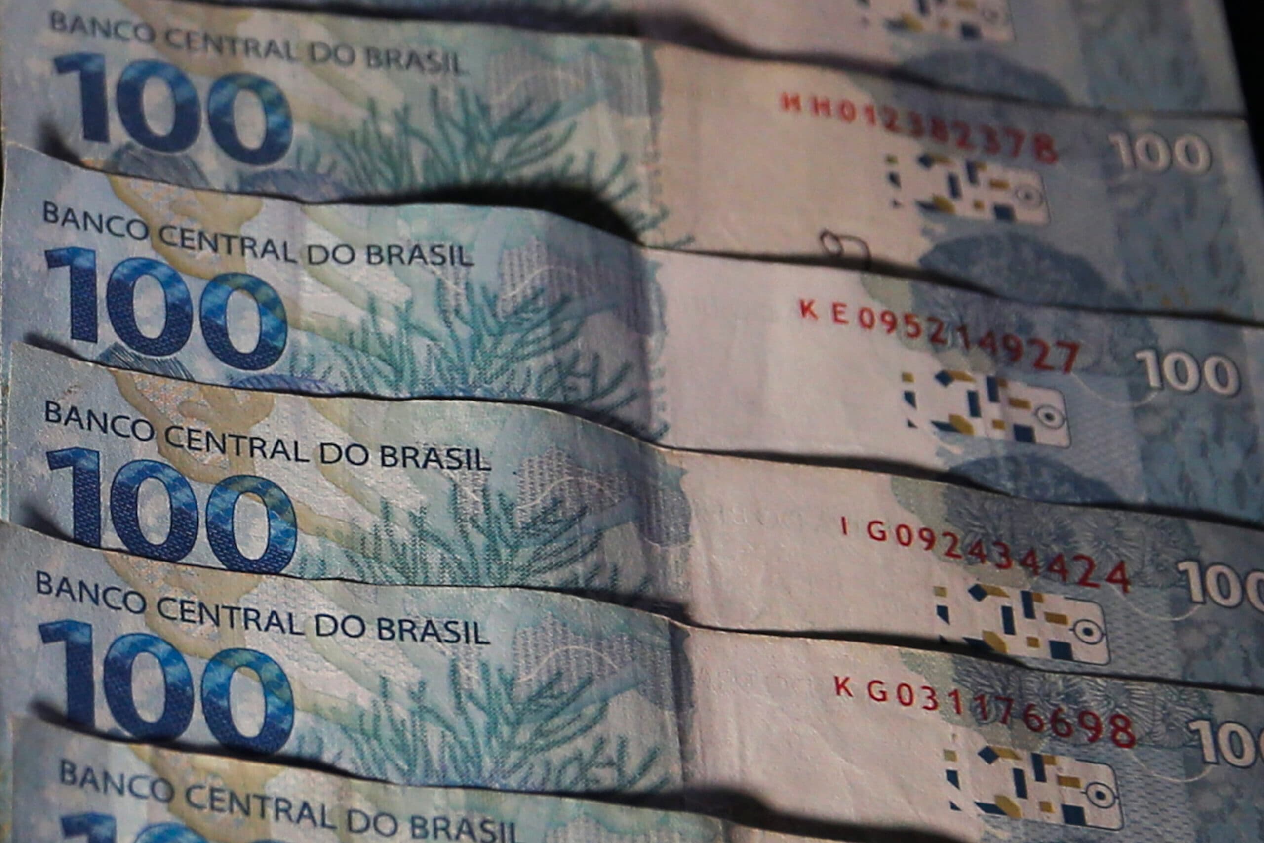Copom reduz taxa Selic de 14% para 13,75% ao ano