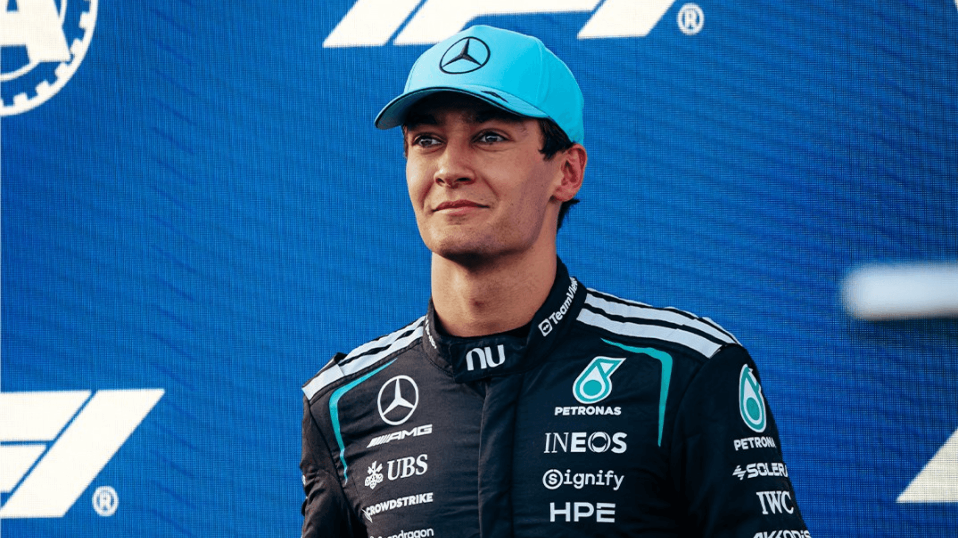 George Russell vence GP do Azerbaijão em chegada apertada com Verstappen