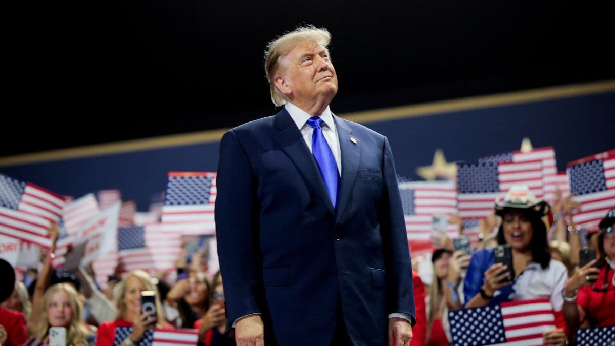 Trump diz estar considerando demitir embaixadora dos EUA na Grécia; entenda