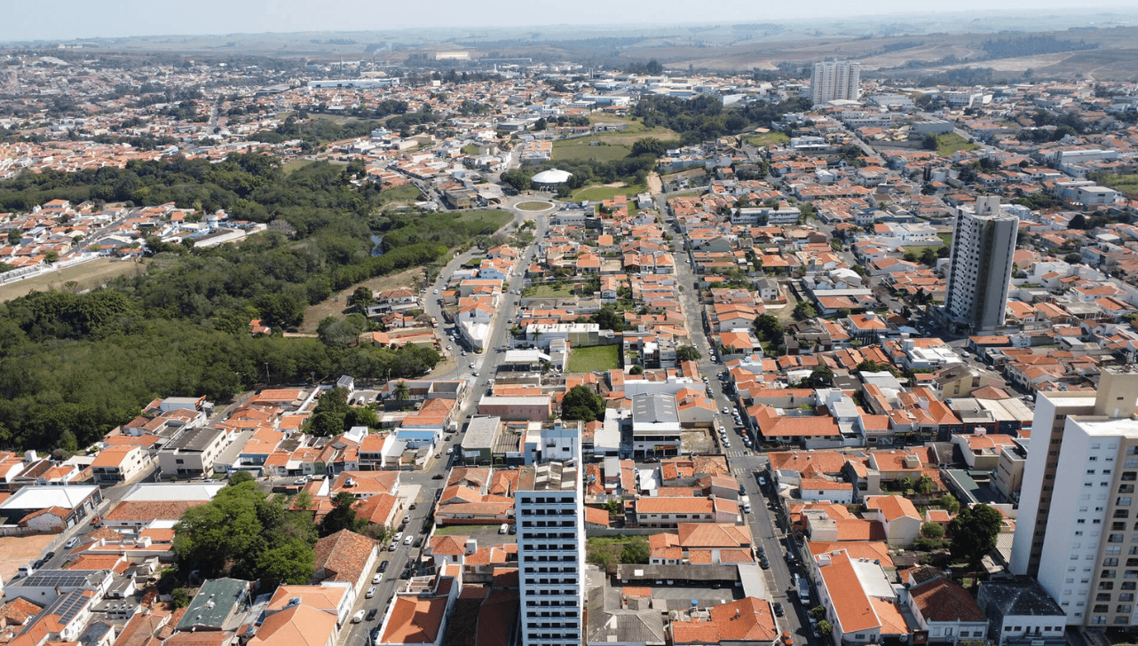 Defesa alerta para risco de chuvas fortes em Capivari nesta segunda e terça