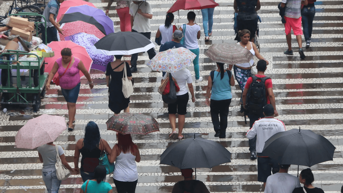 Ubatuba e Jacareí registram mais de 45mm de chuva nas últimas 24 horas