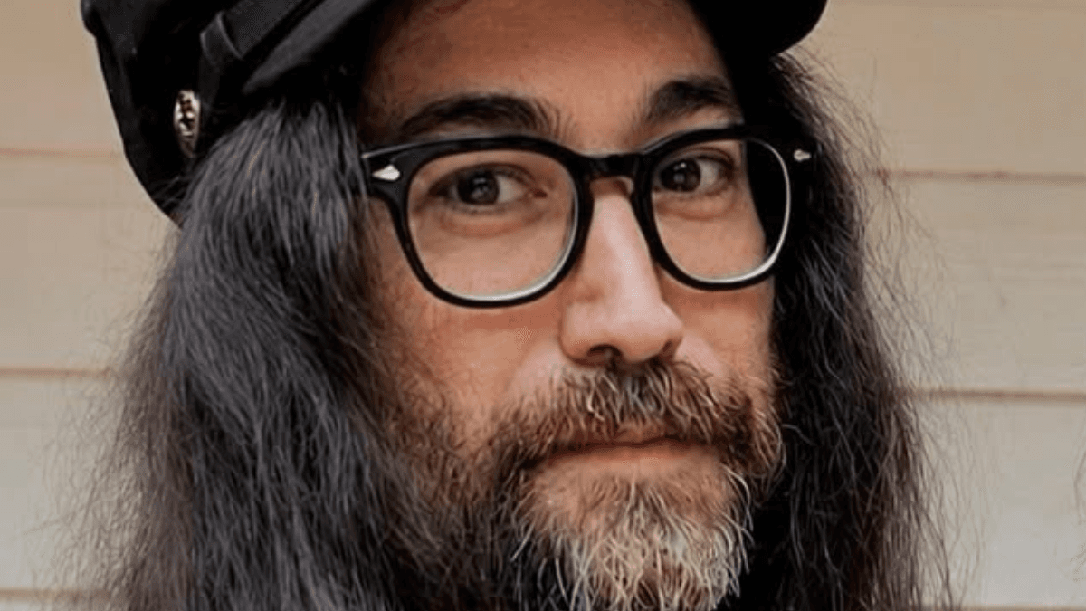 Filho de John Lennon expõe polêmica sobre herança milionária do pai