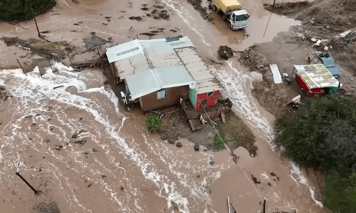 Quase 1,5 milhão de pessoas foram afetadas por eventos climáticos no Rio