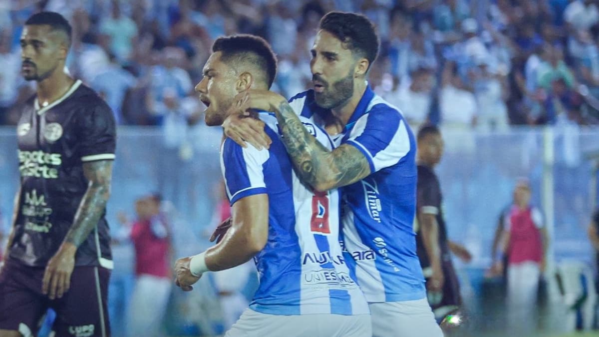 Paysandu vence a Ferroviária e mantém sonho do acesso vivo na Série C