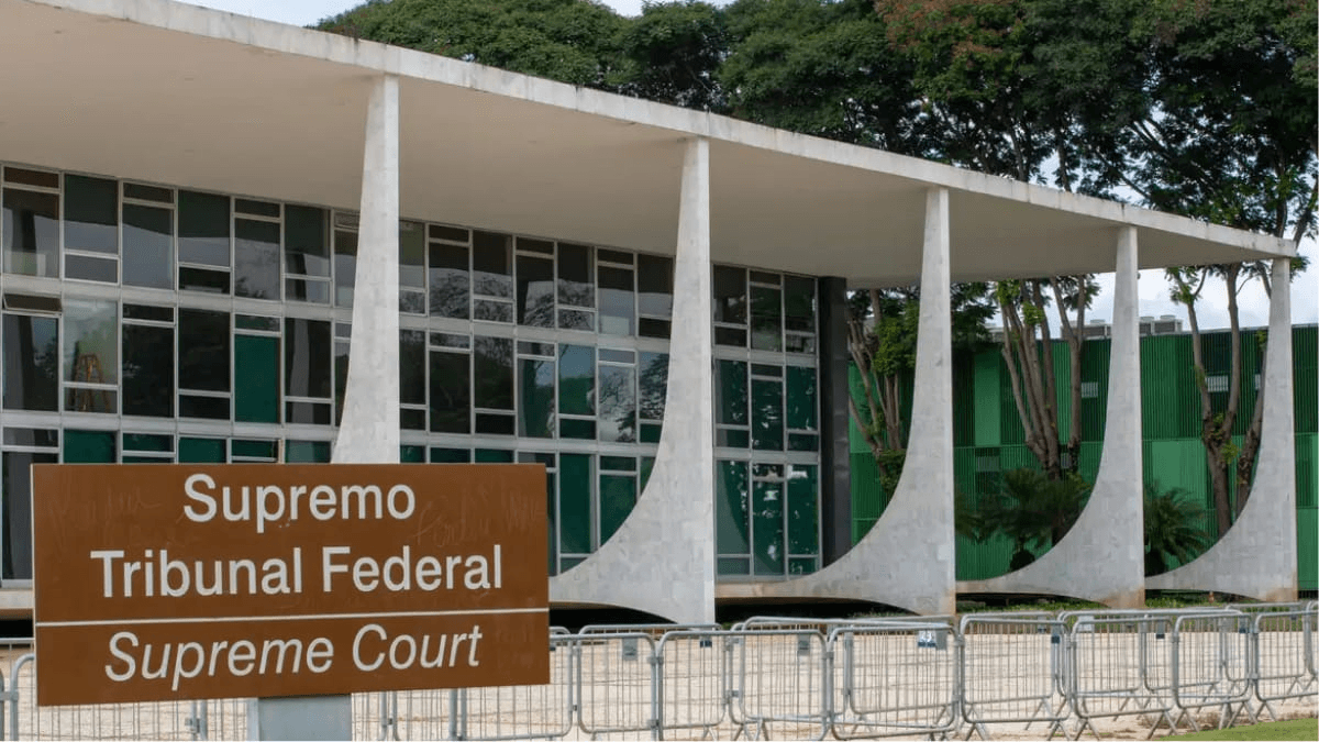 STF forma maioria contra lei que proibiu cotas raciais em faculdades de SC