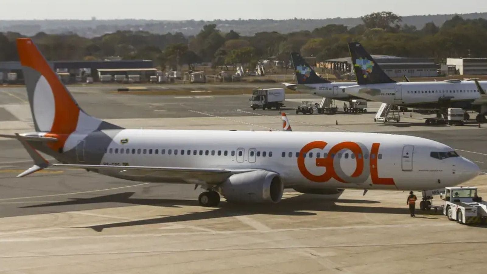 Avião da Gol que seguia para SP retorna ao Recife após incidente em um dos motores