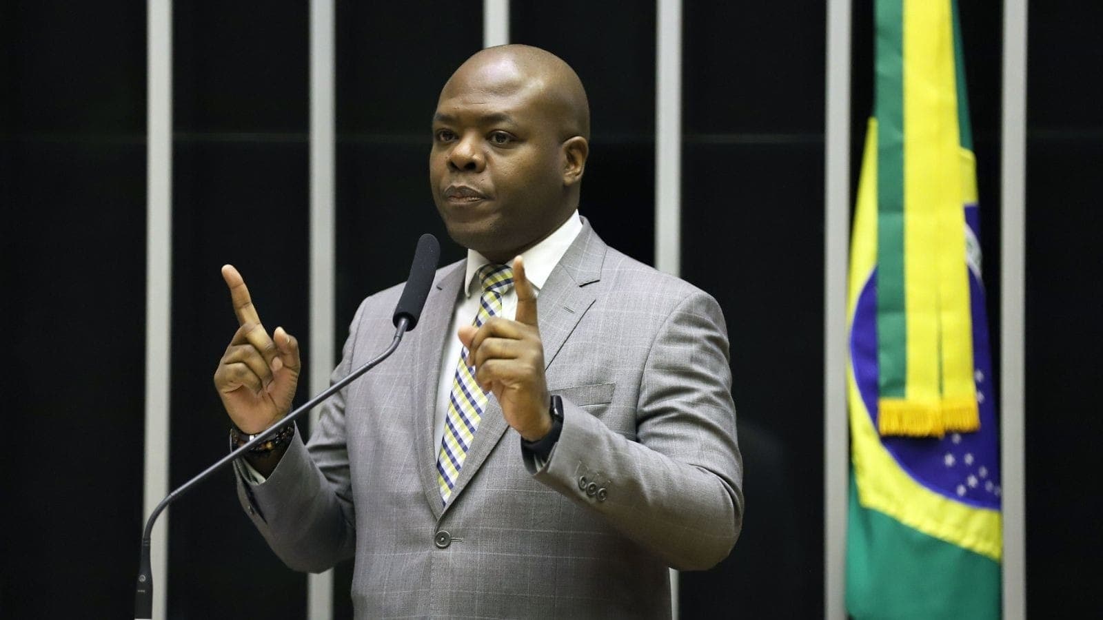 STF prorroga inquérito contra Silvio Almeida por importunação sexual