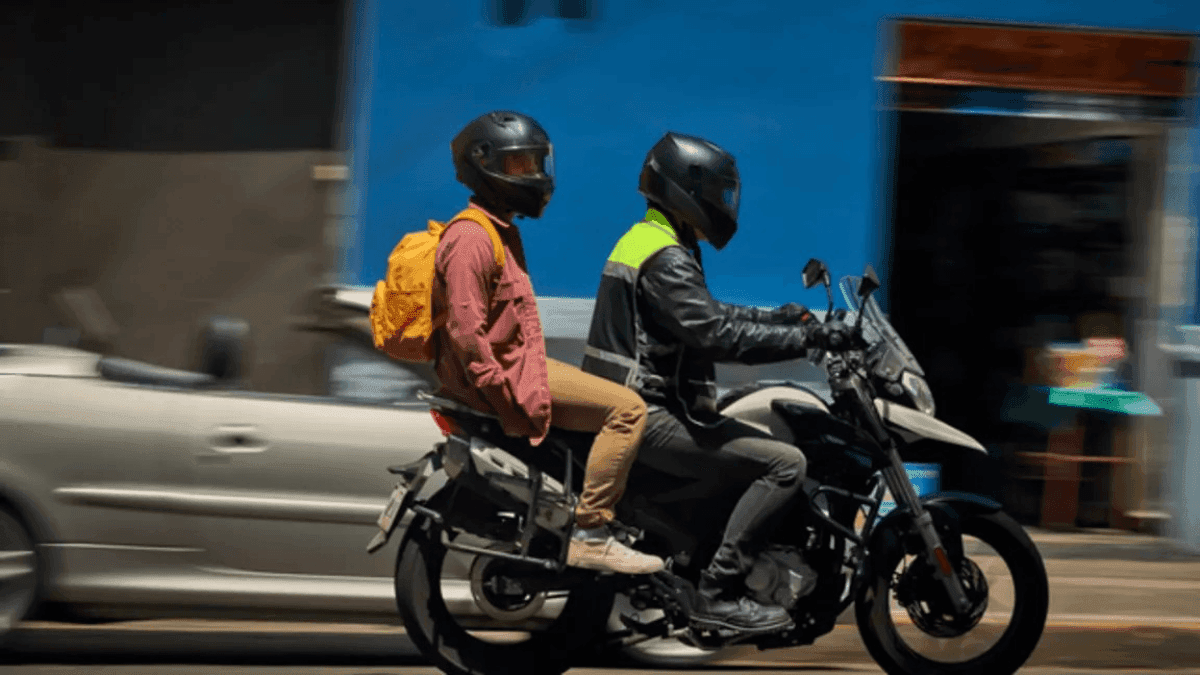 STF mantém proibição de transporte de passageiros por motos em SP