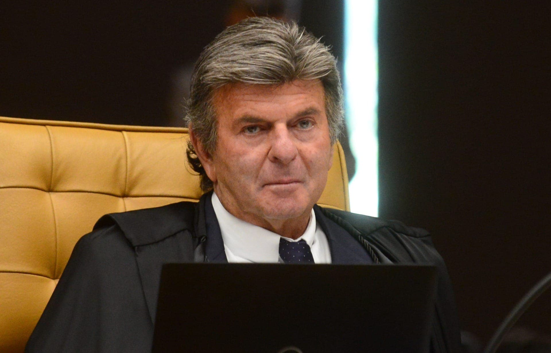 Luiz Fux pede acesso a inquéritos do ministro Alexandre de Moraes