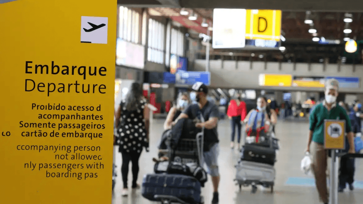 Outubro Rosa: GRU Airport promove ações de conscientização no Terminal 2