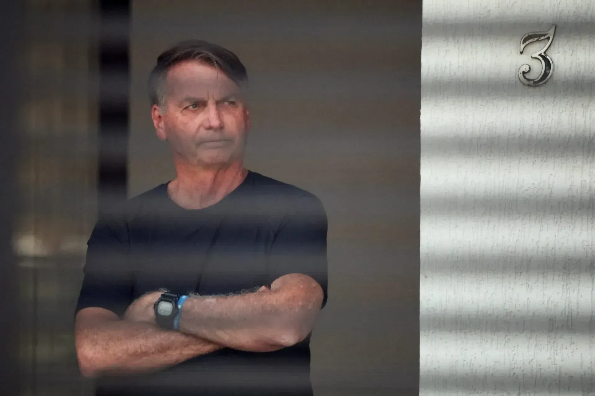 PGR defende manter prisão domiciliar de Bolsonaro, mas sugere restrições