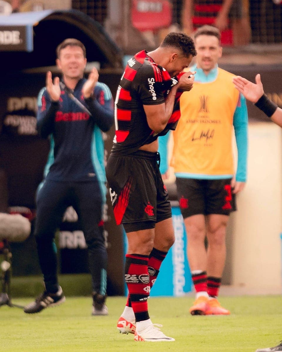 Bernardo Ramos: Herói improvável dá o tetra da Libertadores ao Flamengo