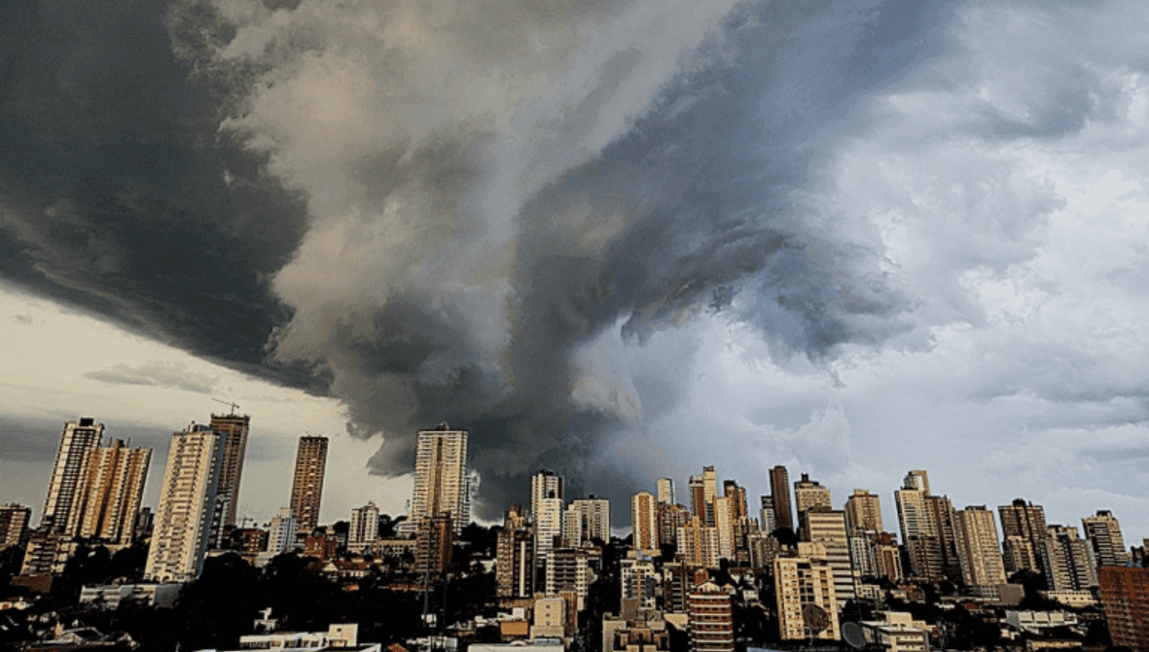 Inmet alerta para tempestade nesta terça-feira (01) no Vale do Paraíba