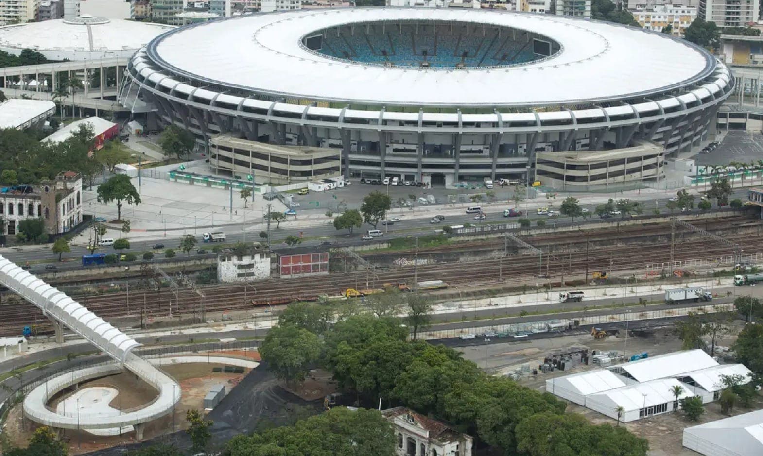 Cambista é preso por vender ingresso falso da final no Maracanã