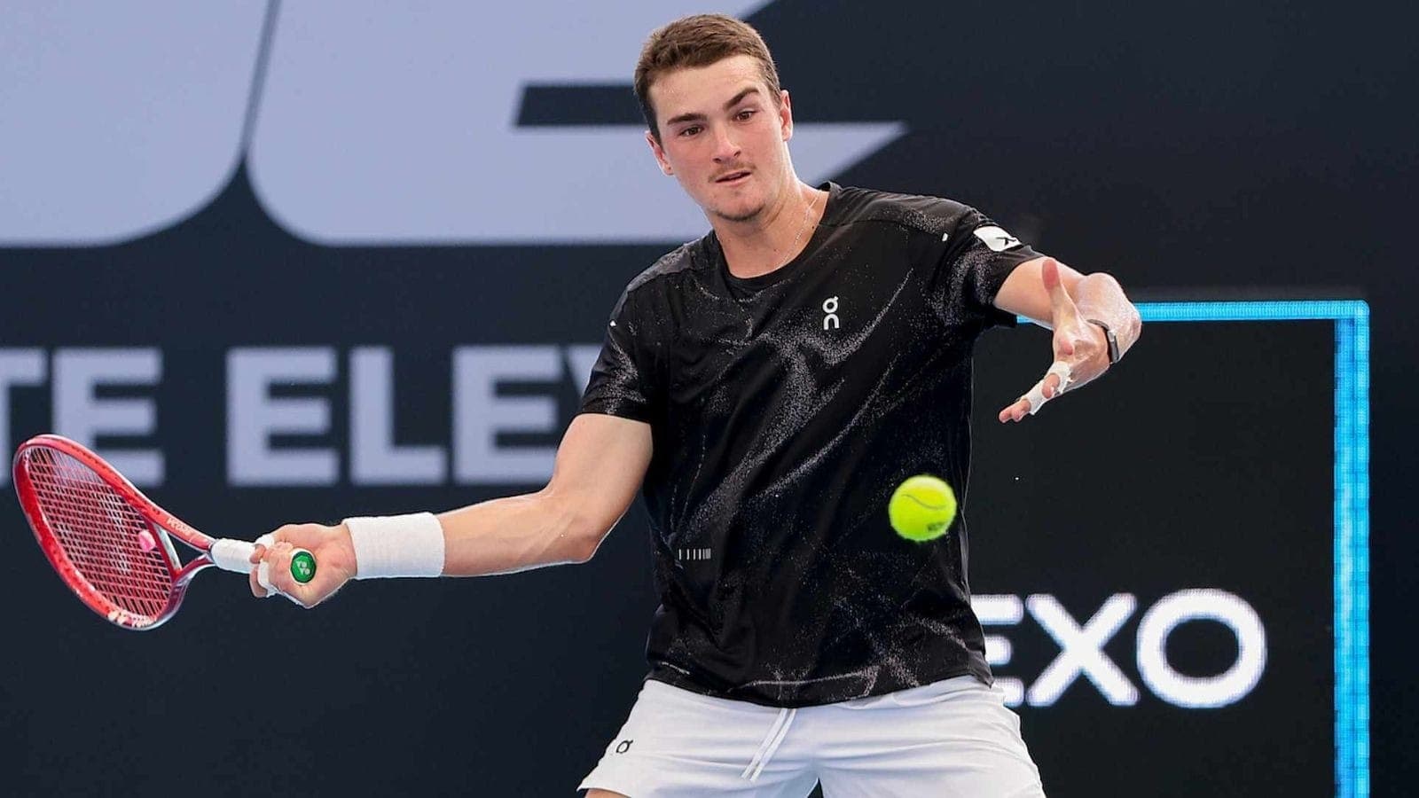 João Fonseca desiste do ATP 250 de Adelaide por lesão
