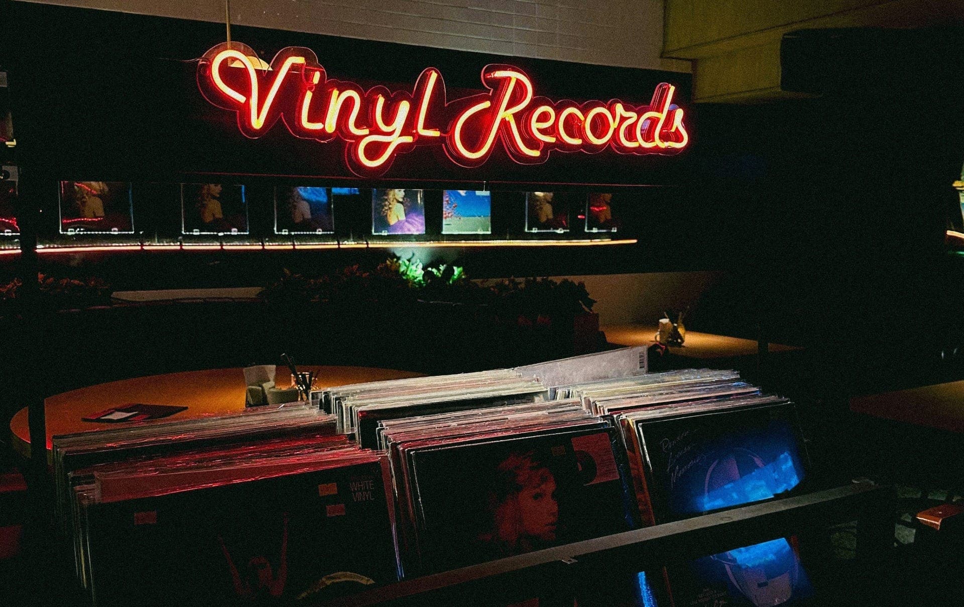 Taylor Swift em: The Fate of Vinyl