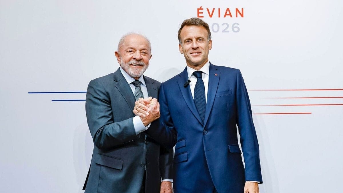 Lula se reúne com Emmanuel Macron durante cúpula do G7 na França