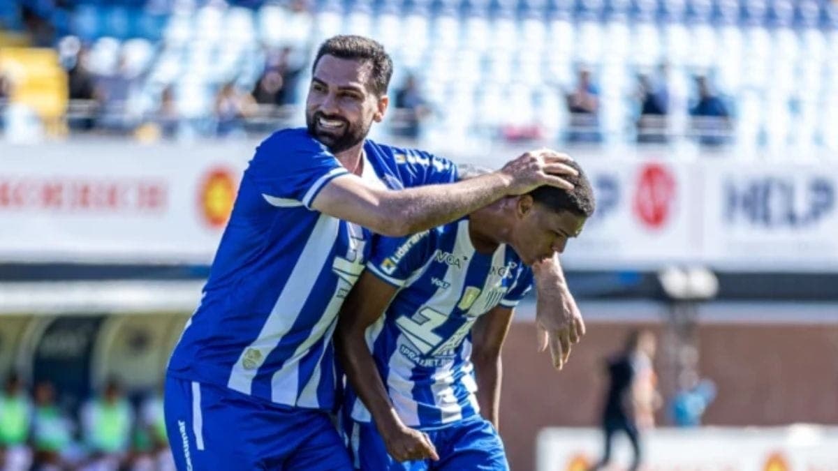 Avaí vence o Cuiabá e encerra jejum na Série B; veja o gol