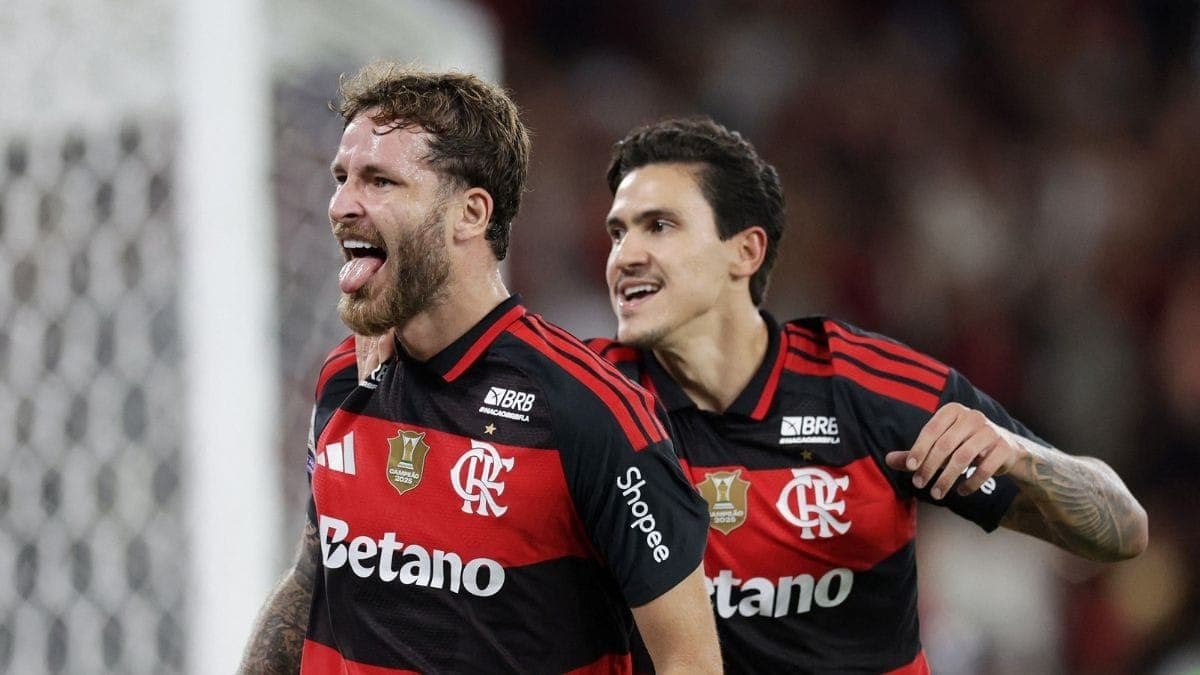 Flamengo recebe o Vitória para voltar a sonhar com a liderança da Série A