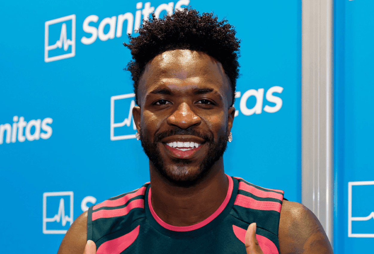 Após Vini Jr., sósia também faz harmonização facial; veja fotos