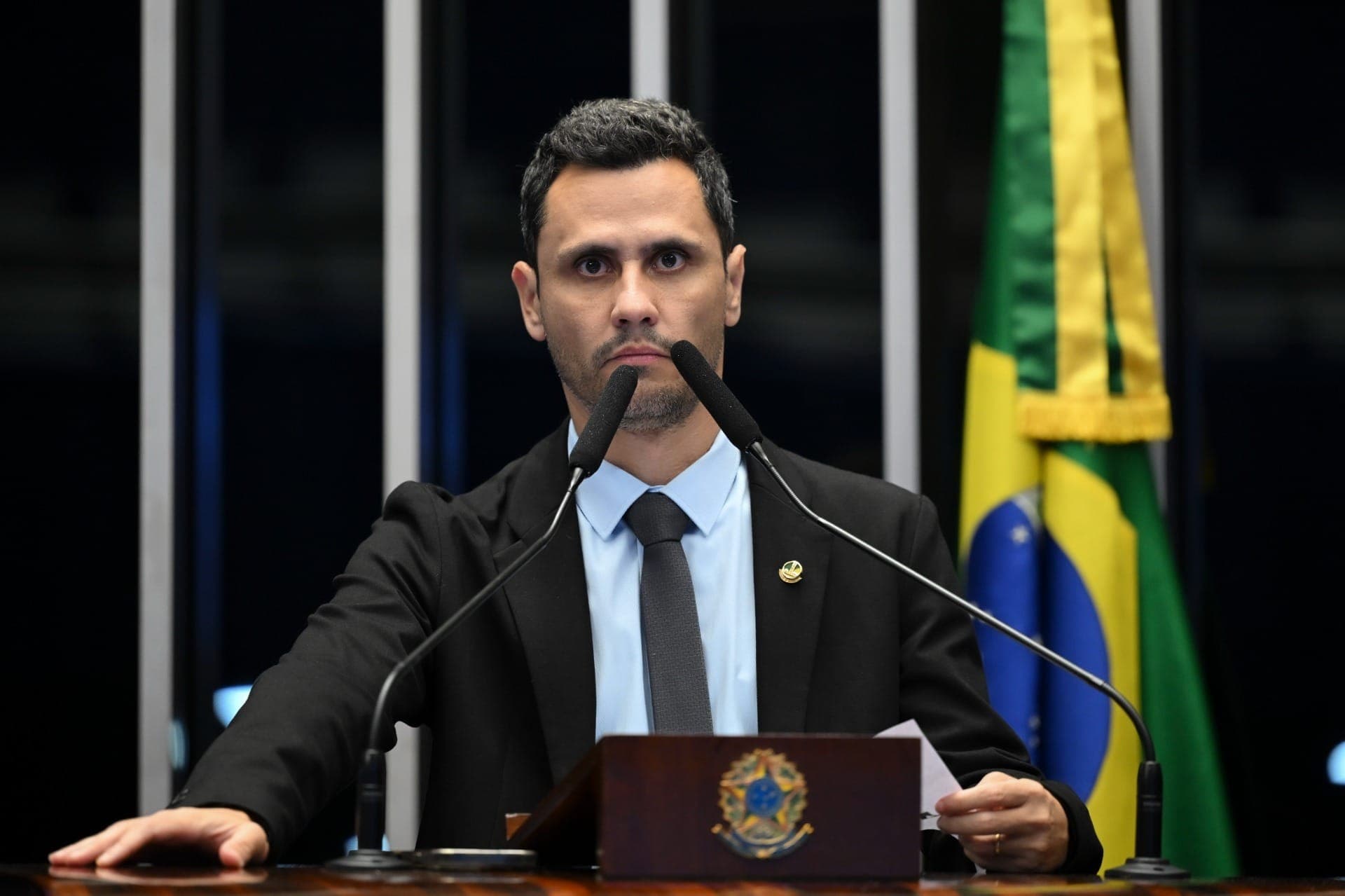 Após novela, Cleitinho registra candidatura ao governo de MG no último dia