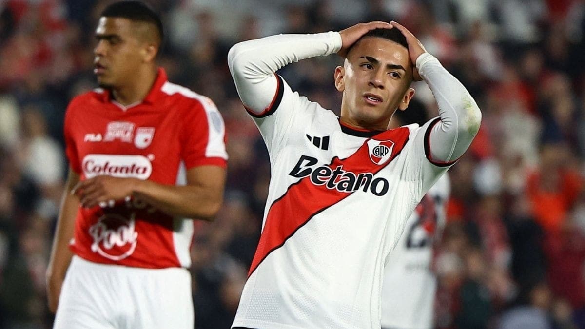 Em crise, River Plate acumula novo vexame após altos investimentos