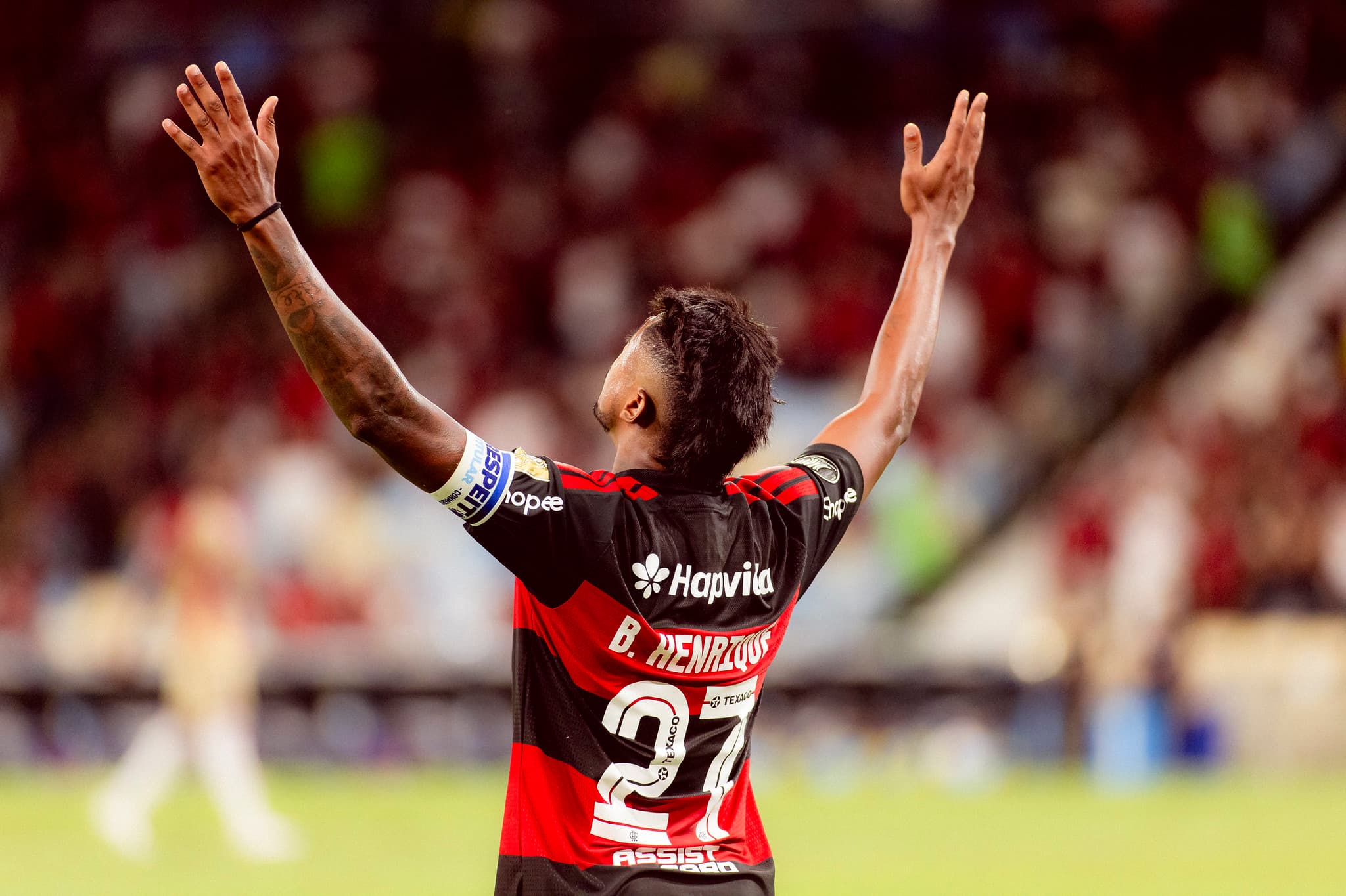 Bruno Henrique exalta nova joia do Flamengo após vitória sobre o Corinthians