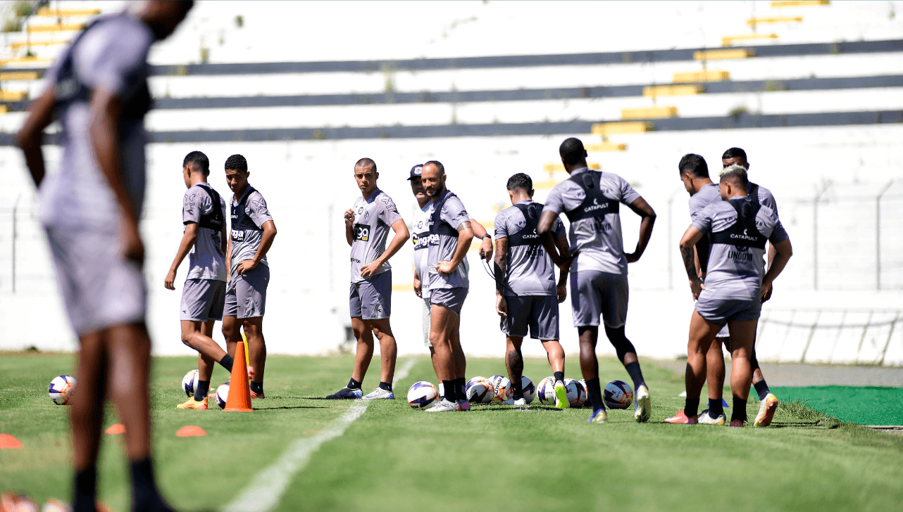Elenco da Ponte Preta volta às atividades e dá fim à paralisação