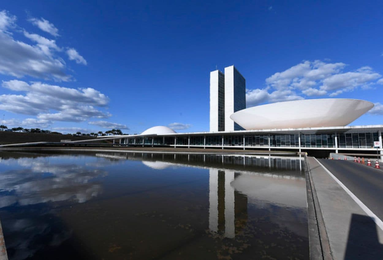 Lula se manifesta após definição para discussão por fim da escala 6x1