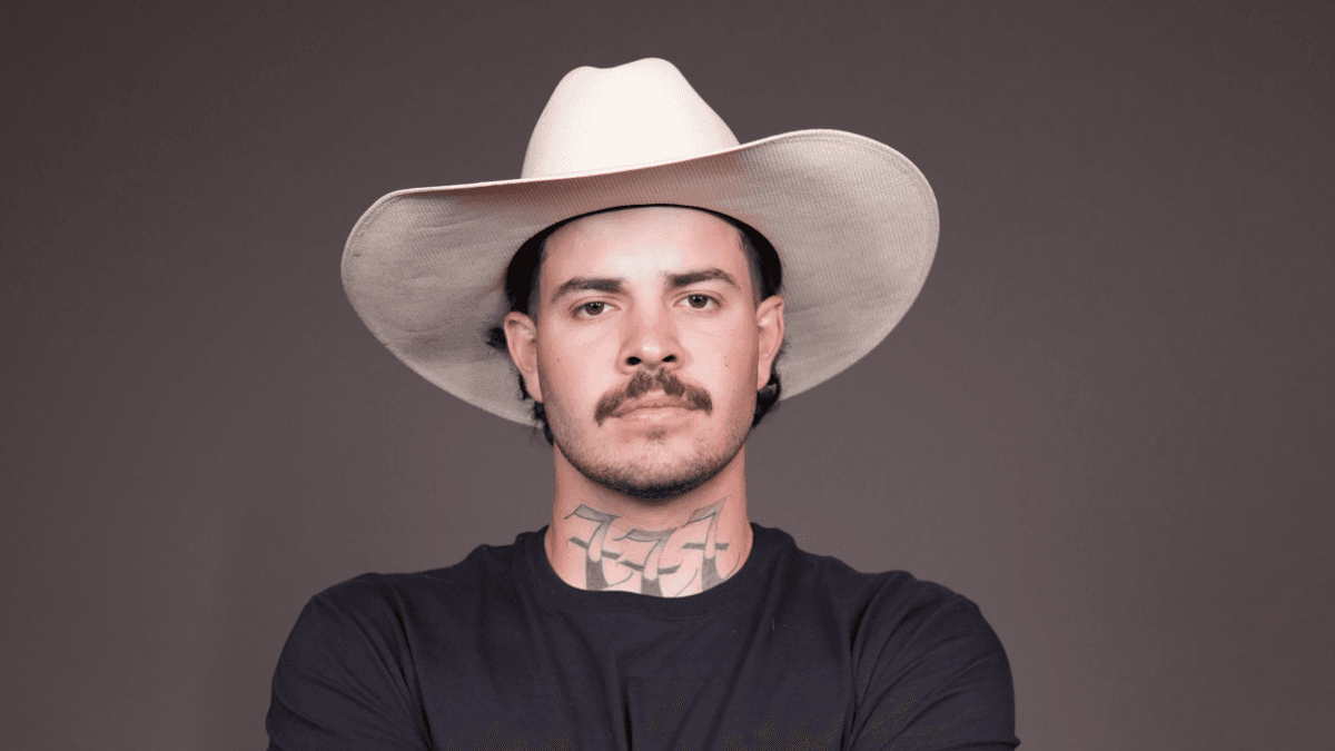 Jottapê acusa Daniel Erthal de bater em mulher em A Fazenda