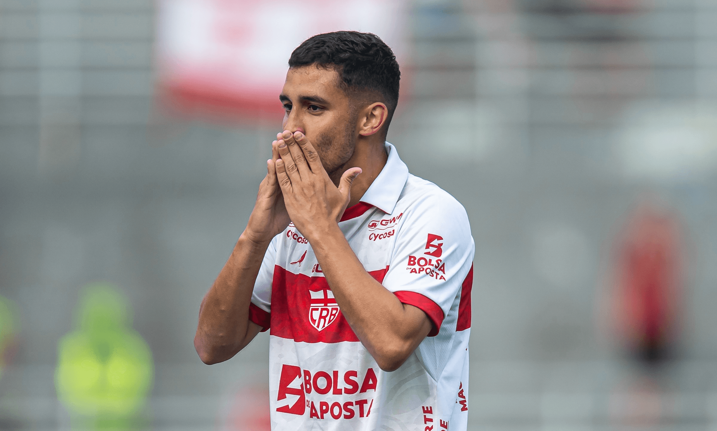Fortaleza tropeça e vê adversários mais perto; veja resultados da Série B