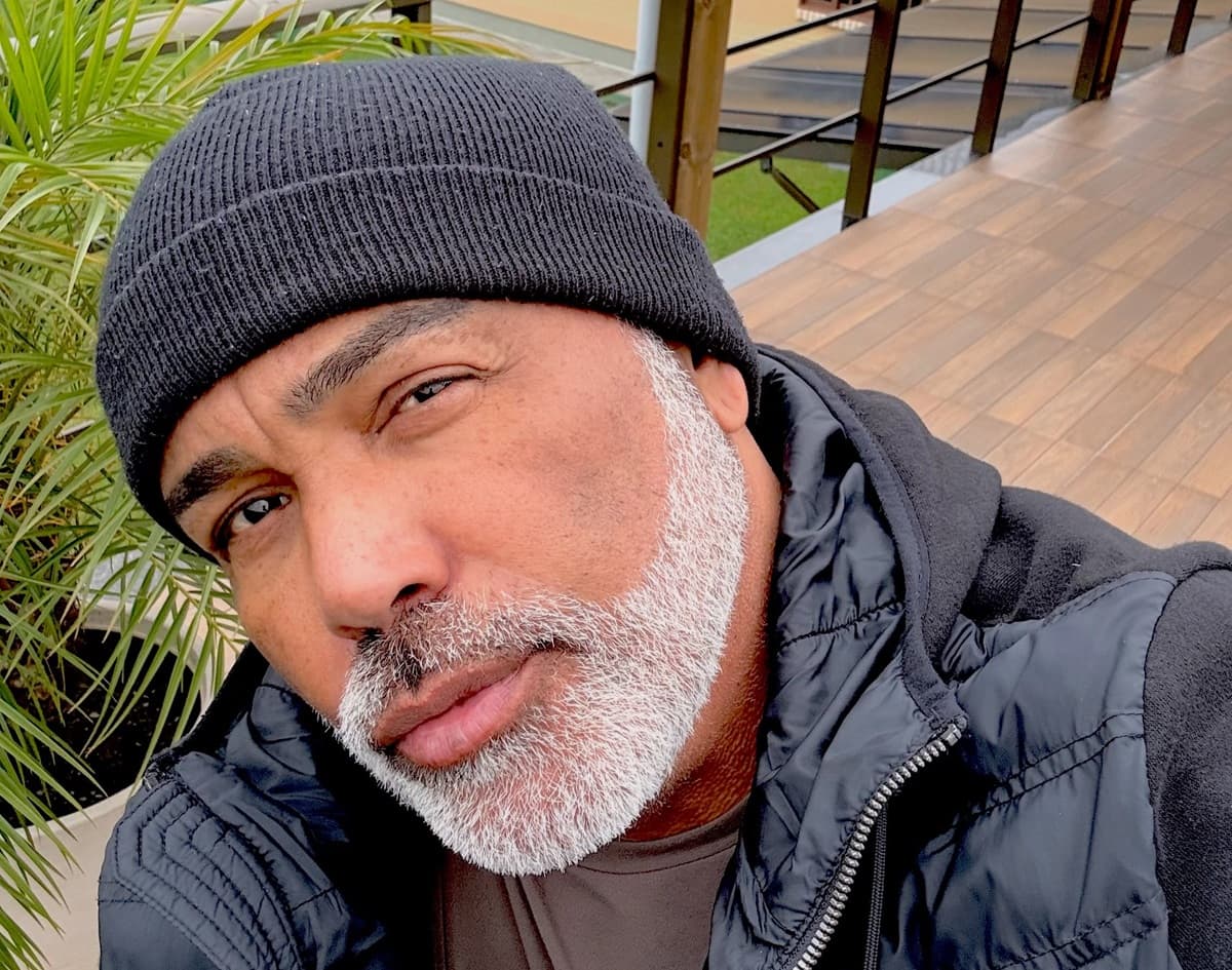 Corpos de Rick e das outras quatro vítimas são liberados às famílias