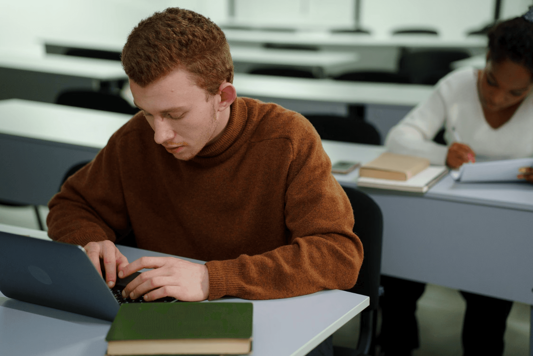 Como usar plataforma de estudos para o Enem e conquistar sua aprovação
