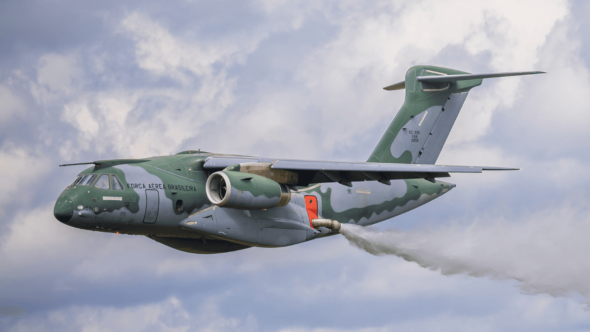 FAB aciona aviões para combater incêndios florestais no Amazonas