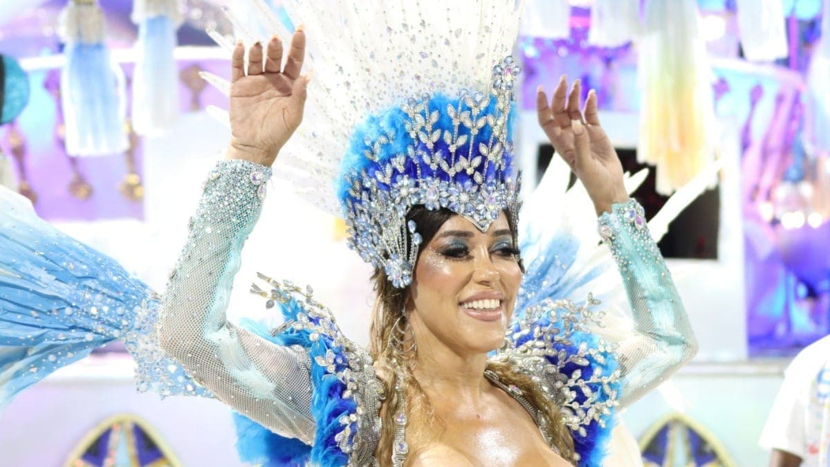 Mulher Abacaxi aprova Anitta na Grande Rio: 'Tem samba no pé, tem carisma'