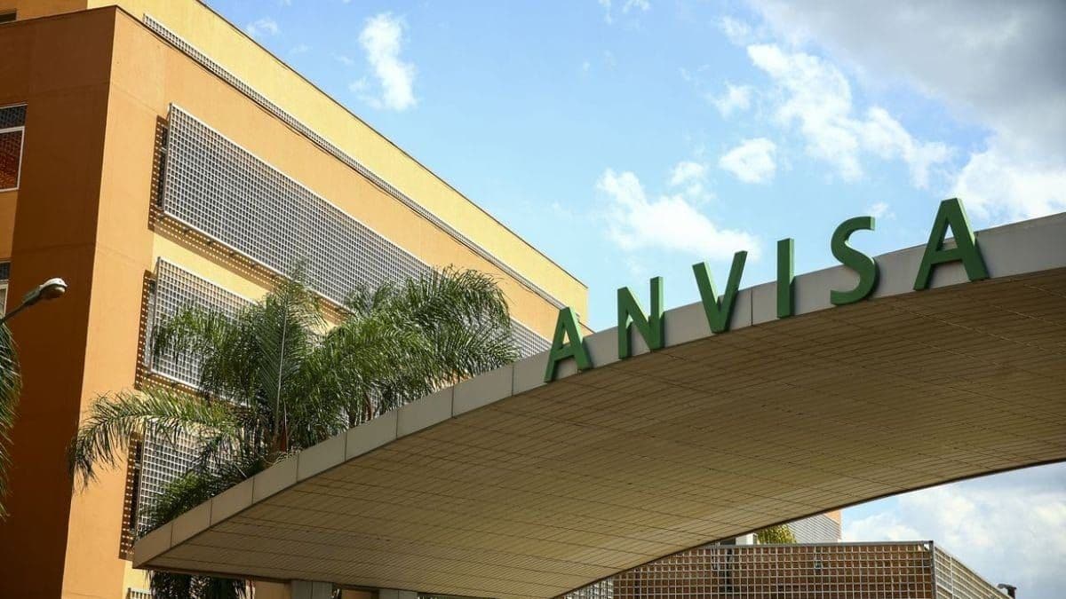 Anvisa proíbe venda de creme Popozuda Bumbum Brazil por falta de registro
