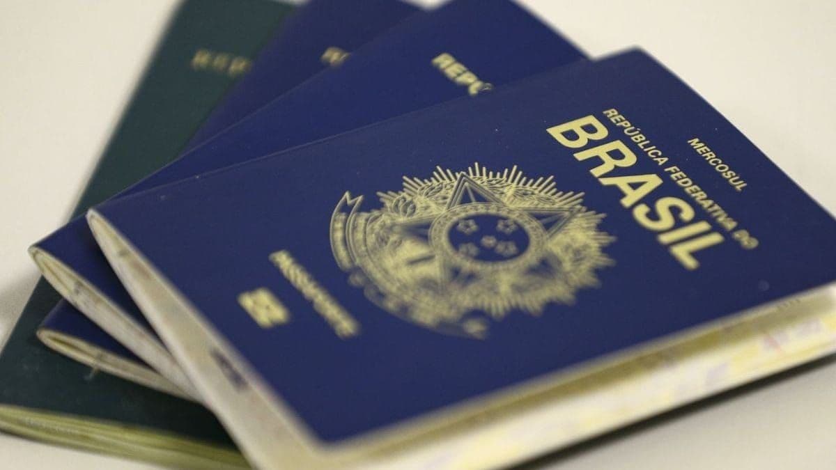 Consulados do Brasil mudam emissão de passaportes no exterior