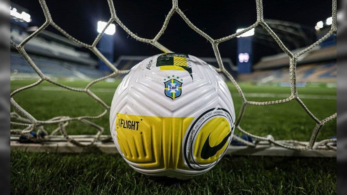 Marcelo do Ó: Brasileirão começa com excesso de gramados sintéticos