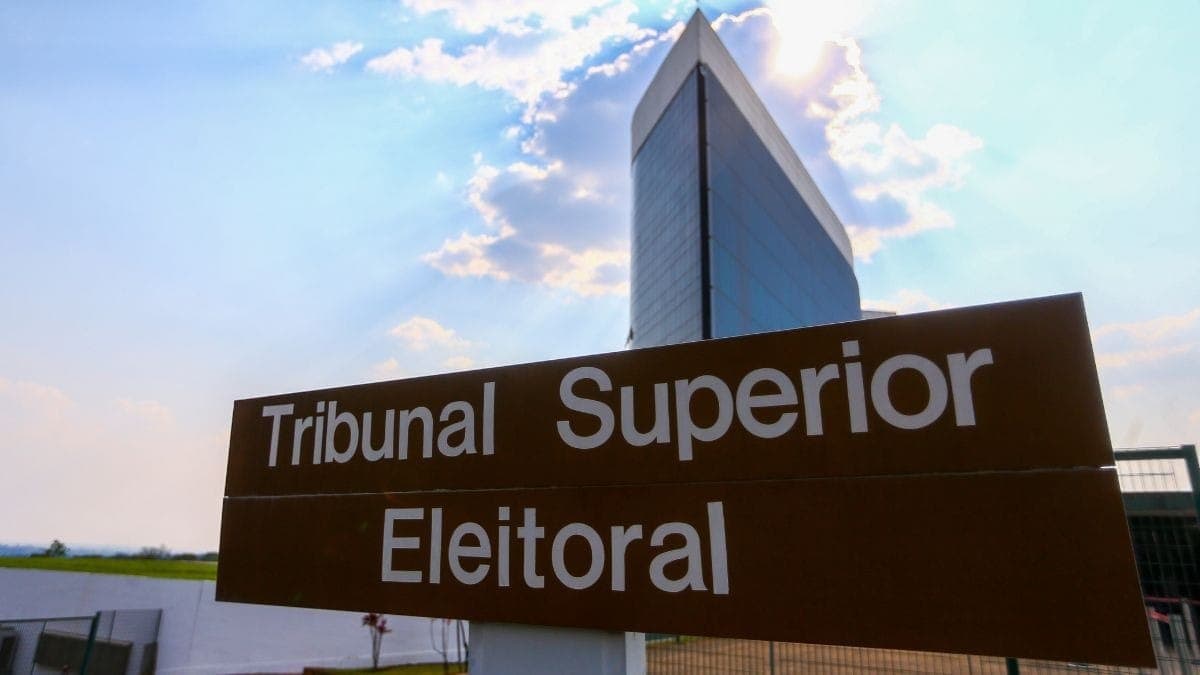 TSE cita diversidade e rejuvenescimento de eleitos empossados nesta quarta-feira
