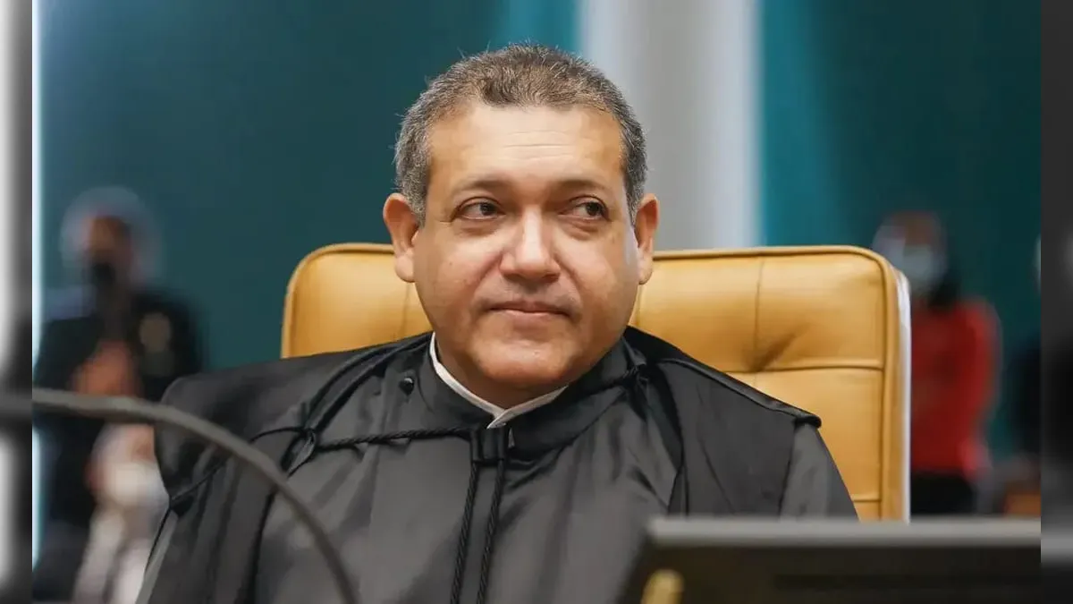 Casa de presidente do TSE pega fogo após vazamento de gás em Brasília