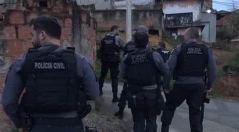 Operação Torniquete: três pessoas são presas e veículos e cabos são recuperados