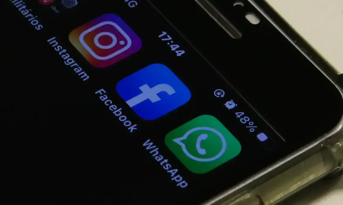 Meta responde e AGU marca reunião sobre desinformação nas redes