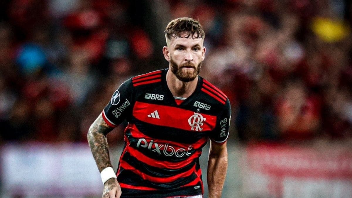 Flamengo libera Léo Pereira para voltar ao Brasil e tratar de problema pessoal