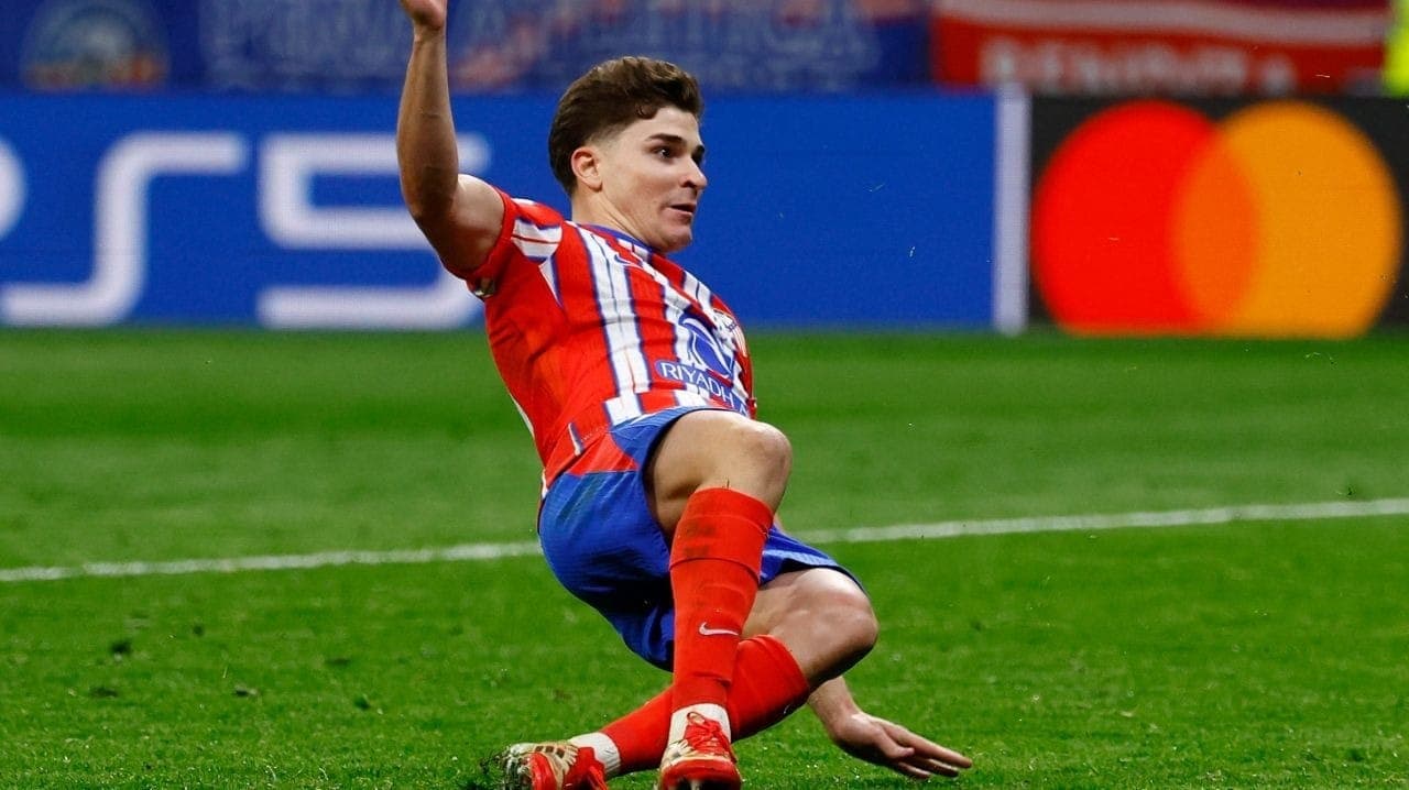 Julián Álvarez força saída do Atletico e entra na mira de gigante inglês