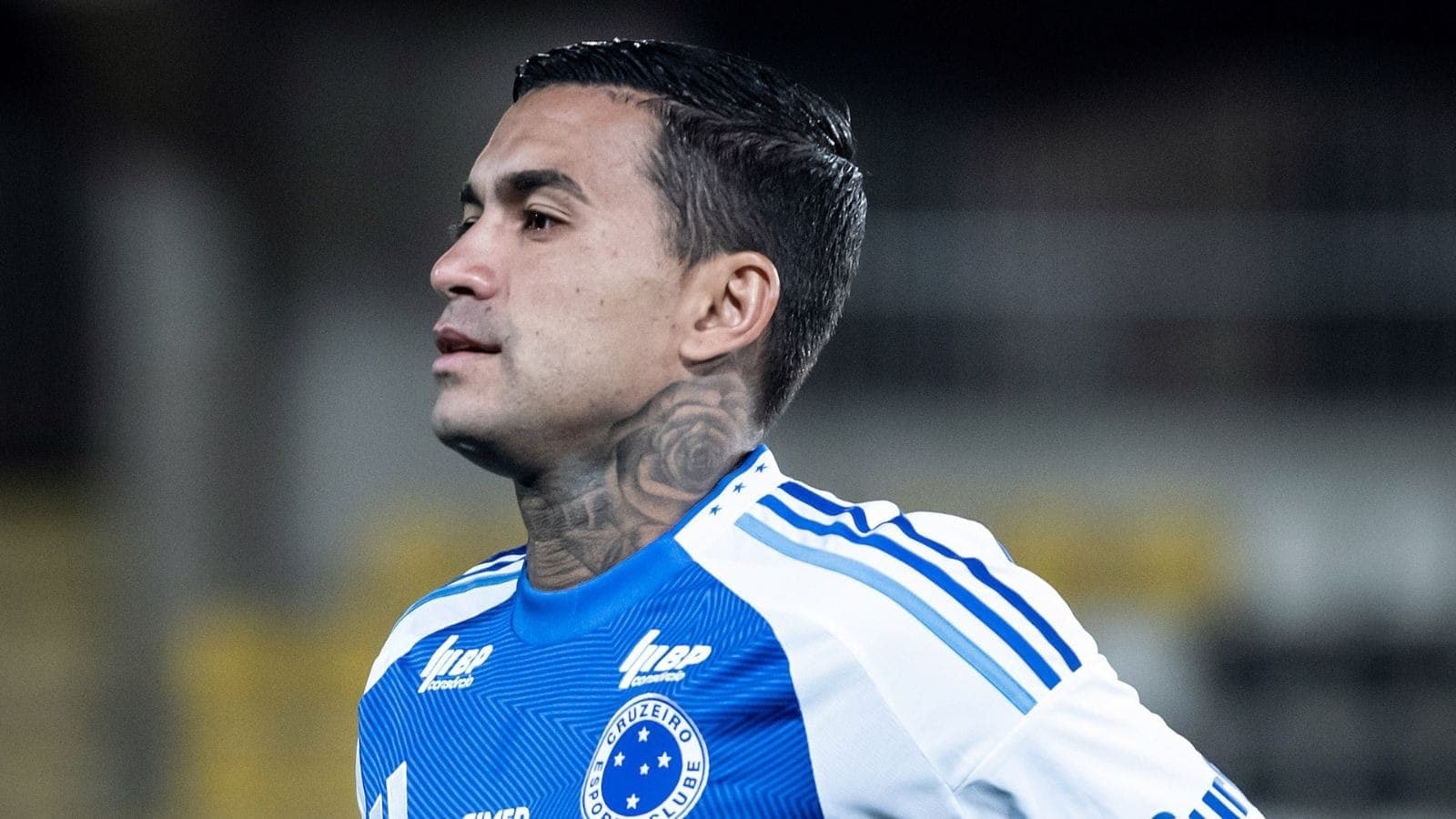 Cruzeiro anuncia rescisão de contrato com atacante Dudu