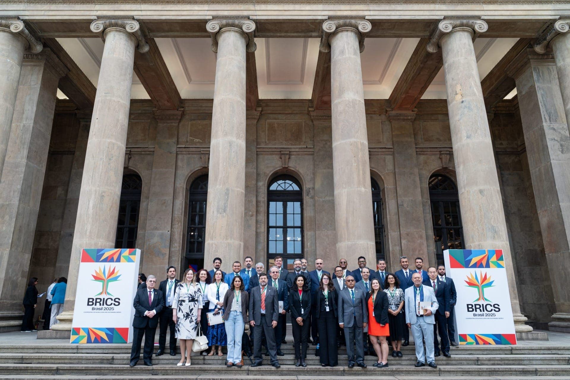 Vice-prefeito sugere o Rio como sede oficial do BRICS em coletiva sobre a próxima cúpula