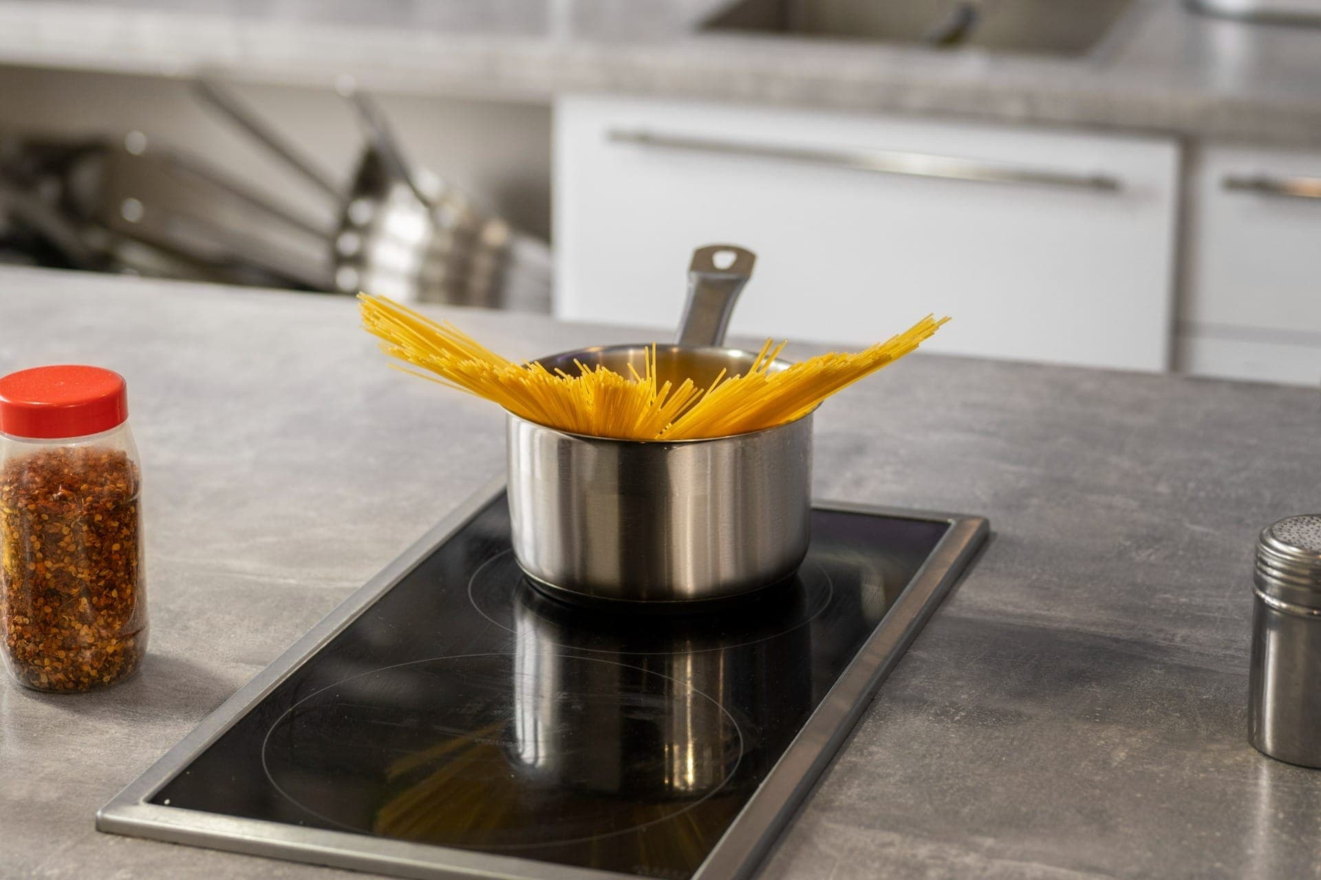 Como escolher o cooktop ideal para sua cozinha? Veja dicas