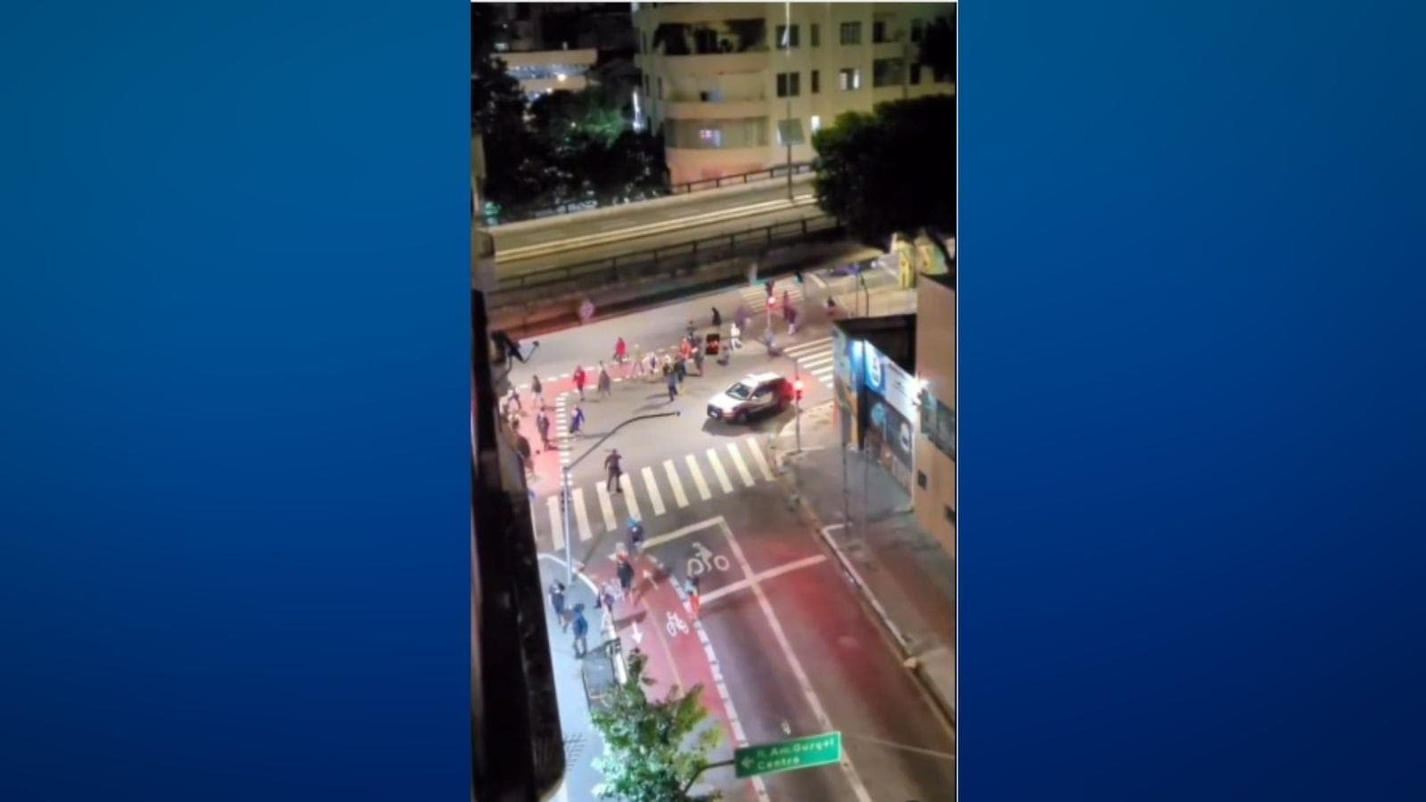 Vídeo mostra usuários de drogas deixando a cracolândia; prefeito se diz surpreso sem o "fluxo"